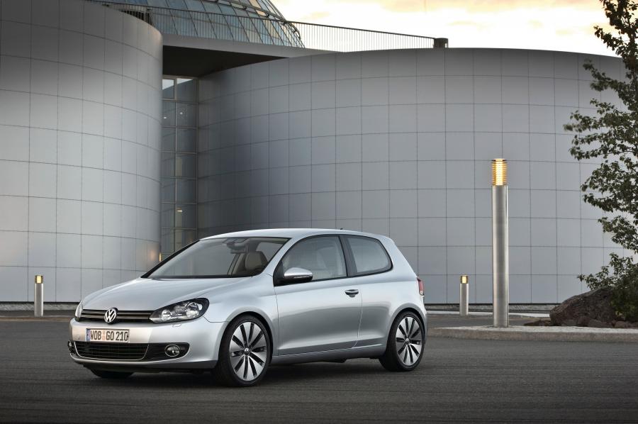  Volkswagen Golf 2008 года  (фото 29 из 126)